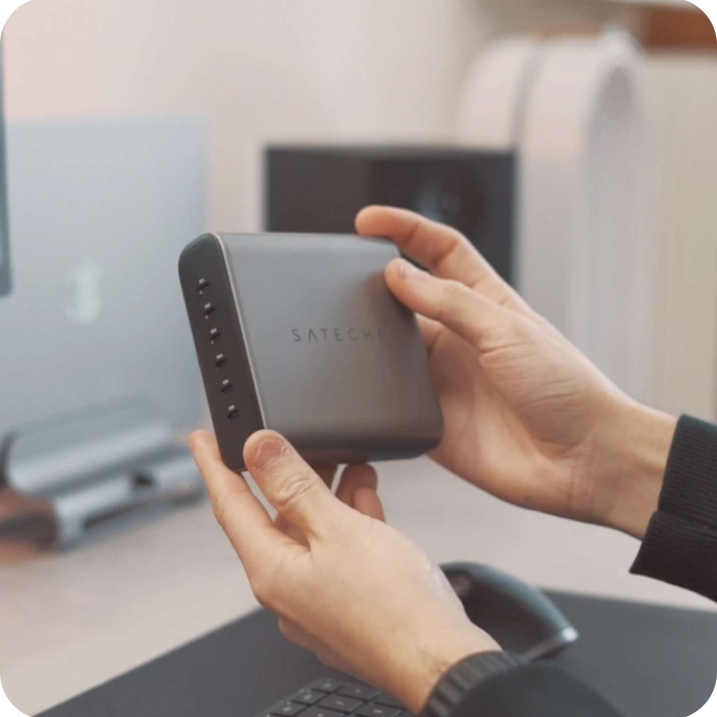 200W USB-C 6-Port GaN Charger Charging Stations Satechi US