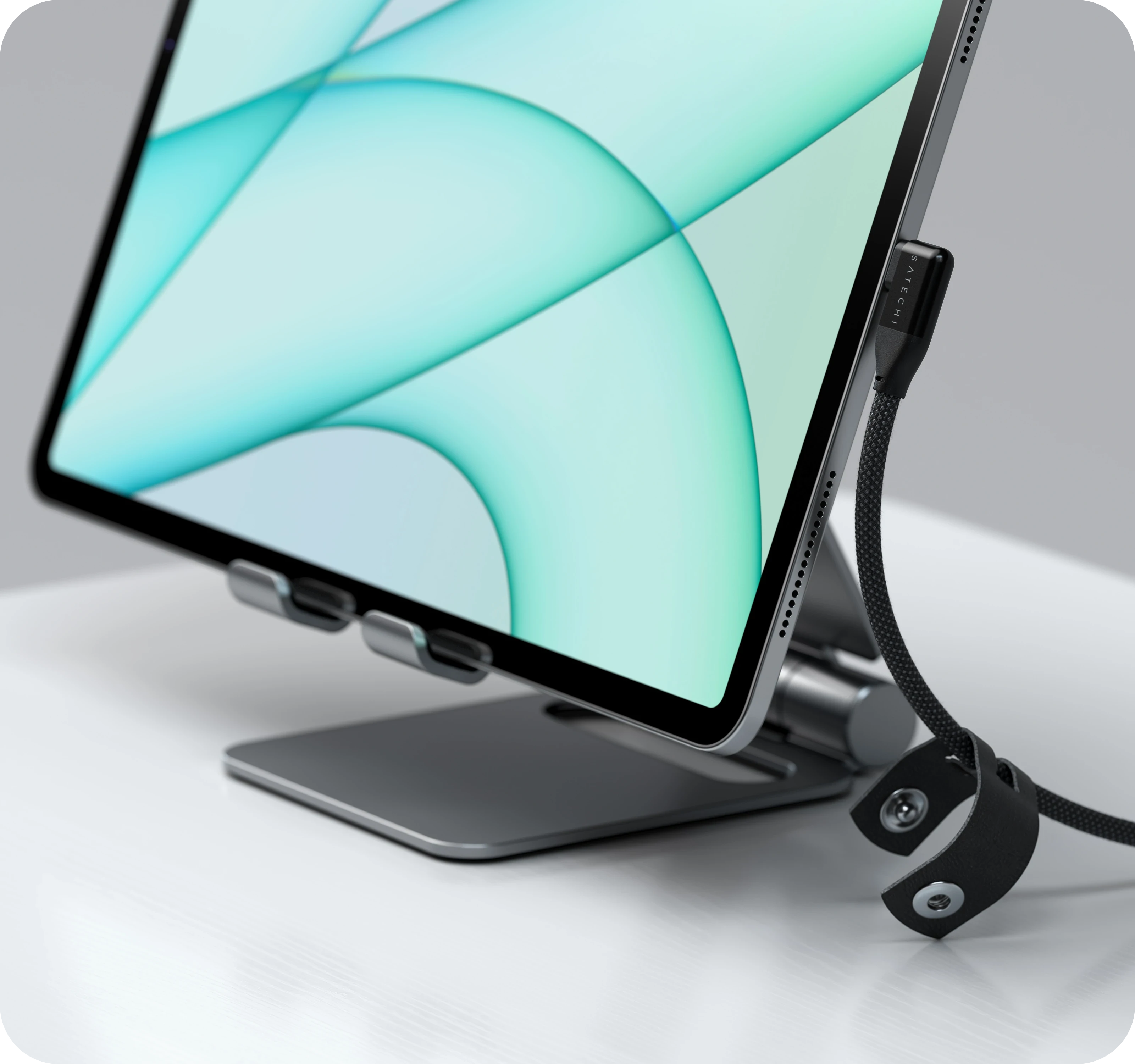 Right-Angle USB-C to USB-C Data and Charge Cable (1m)