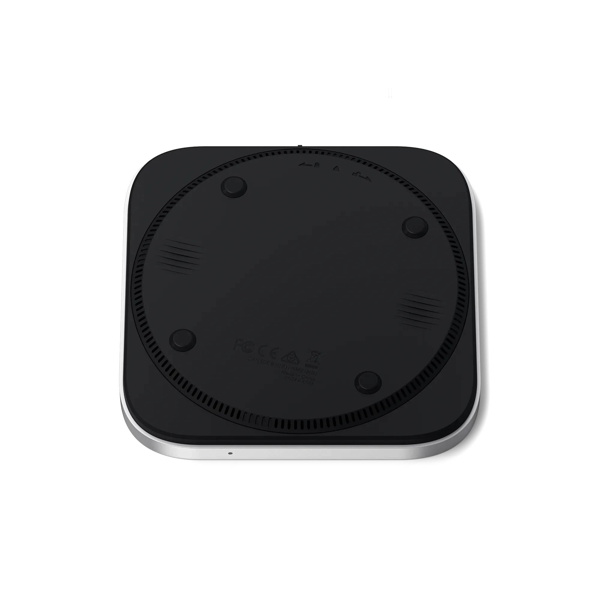 外付けハードディスク・ドライブ Satechi USB4 SLIM NVMe SSD ENCLOSURE Satechi M.2 NVMe SSD Enclosure
