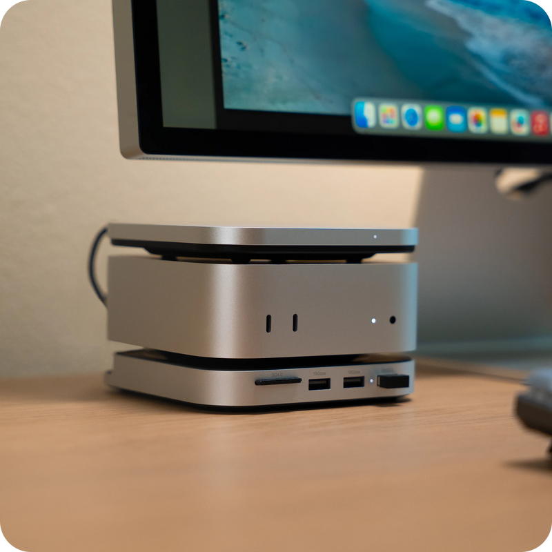 USB4 Slim NVMe SSD Enclosure | 40Gbps Portable – Satechi