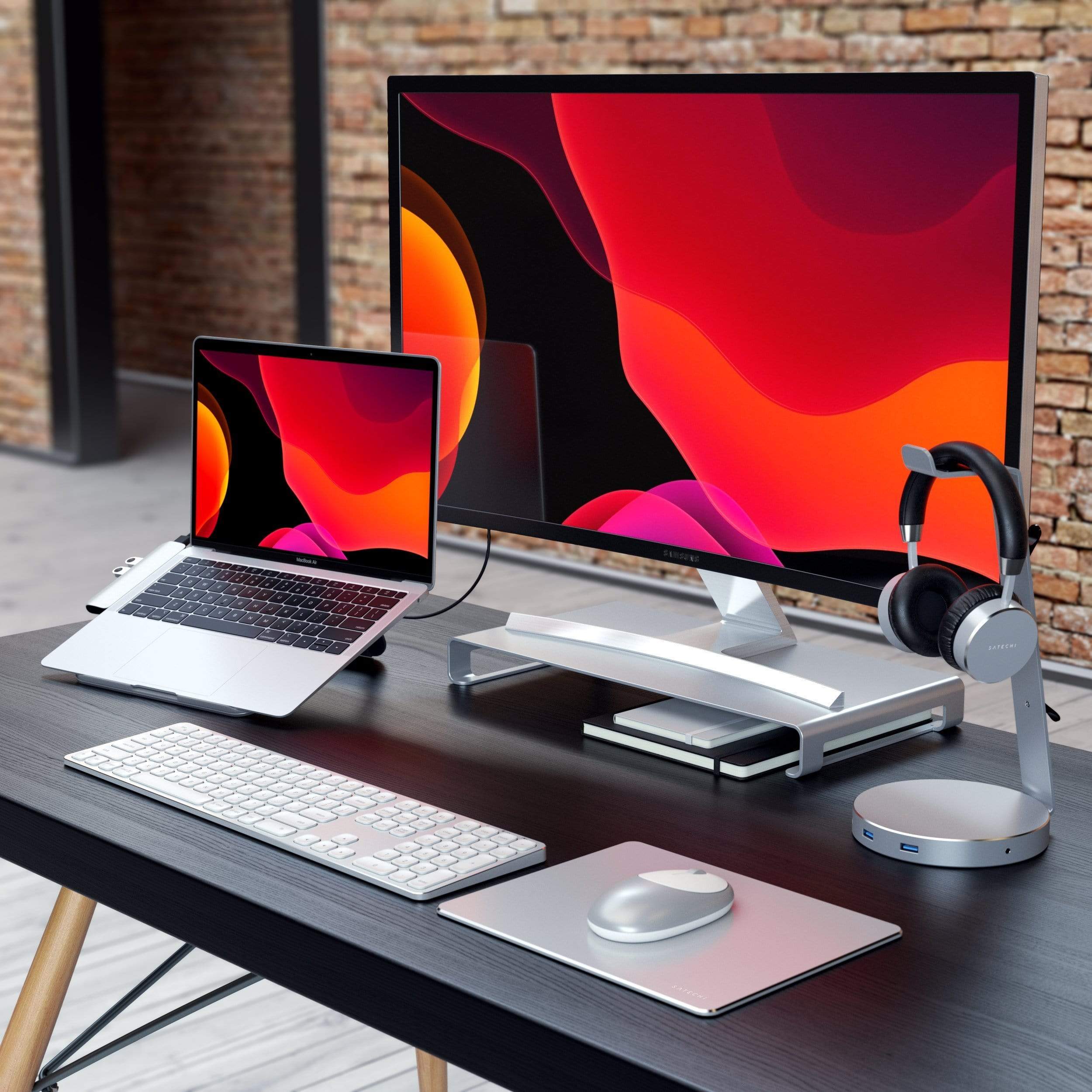 Aluminum Type-C Pro Hub Adapter USB-C Satechi